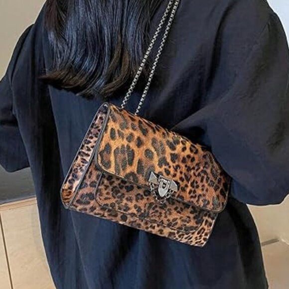 Neiman Marcus Leopard Print Metal Buckle  Chain Shoulder Bag - Picture 1 of 5
